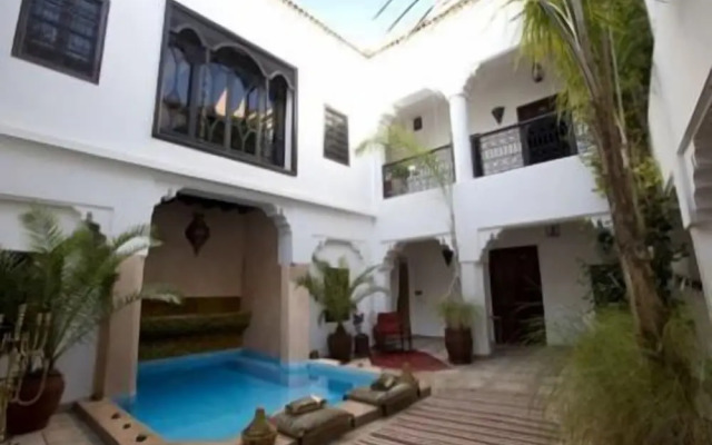 Riad Asna