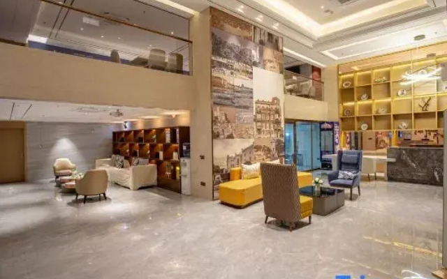 Yeste Hotel (Beiliu Passenger Transport Center)