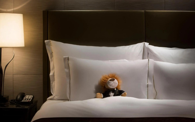 The Ritz-Carlton, Hong Kong