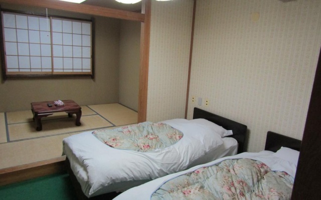 Hotel New Bernina – Guest Rooms – Otari