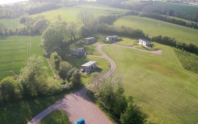 The Lodges At The Baiting House