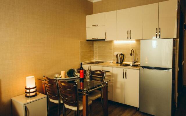 Sea Towers Suite