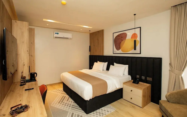 Stay And Homely