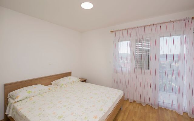 Apartments Mare