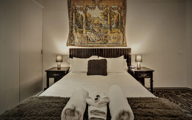 Kryal Castle – Guest Rooms – Leigh Creek