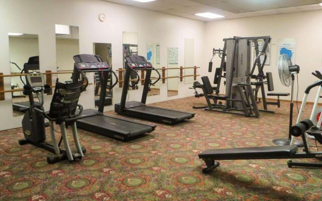 Voyageur Inn and Conference Center