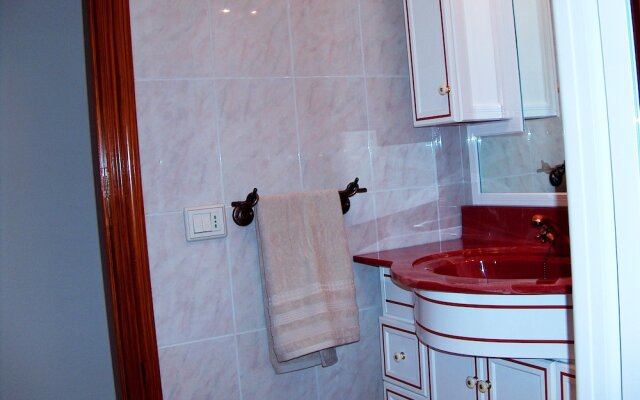 Sun And Terrace Apartment