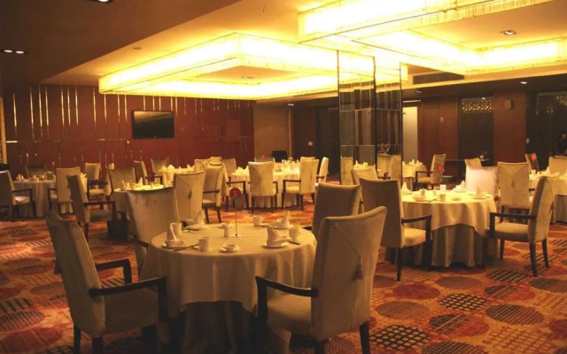 Hongcheng Yuehai Hotel - Qingdao