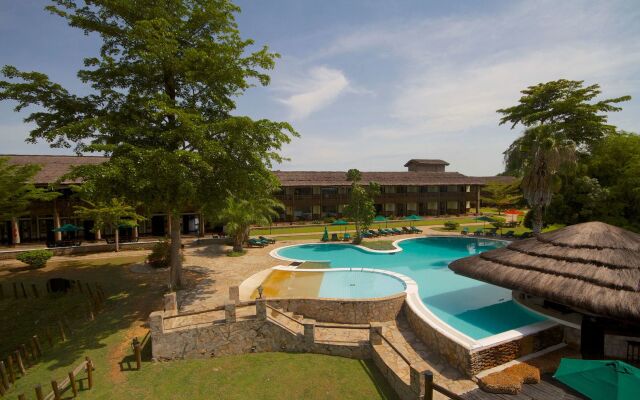 Paraa Safari Lodge