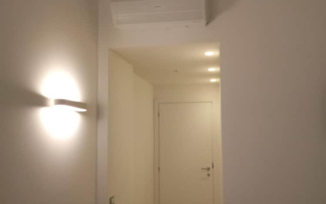 Travel House