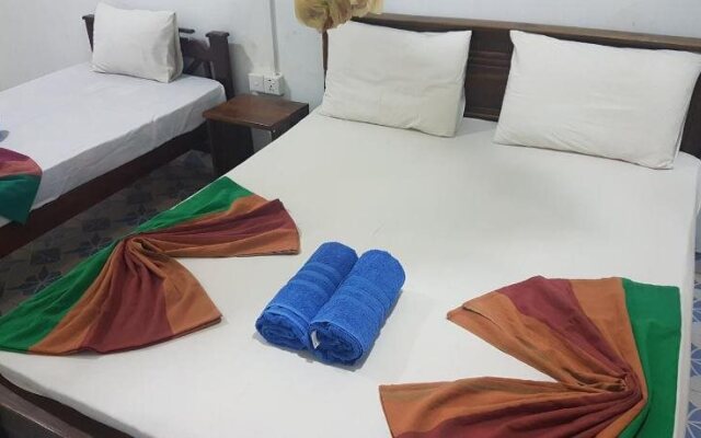Bandula Home Stay
