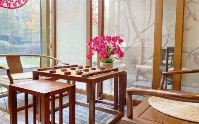 Zonhow International Hotel