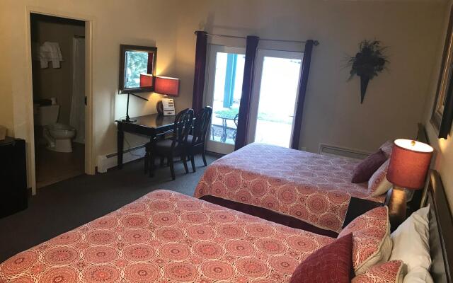 The Lodge at Woodstone