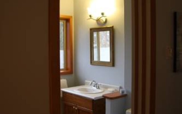 Royston House Bed & Breakfast on Royston Seaside Trail