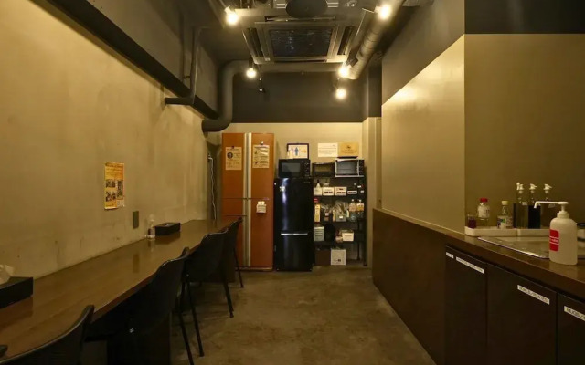 &And Hostel Minamisenju