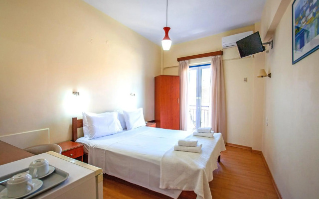 Lucia Hotel