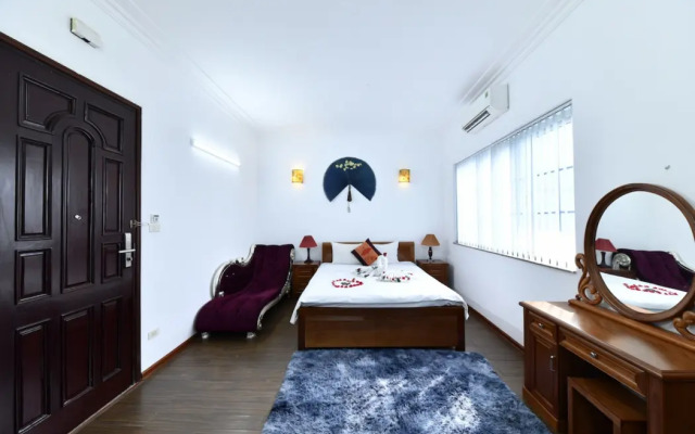 Phoenix Legend Hotel