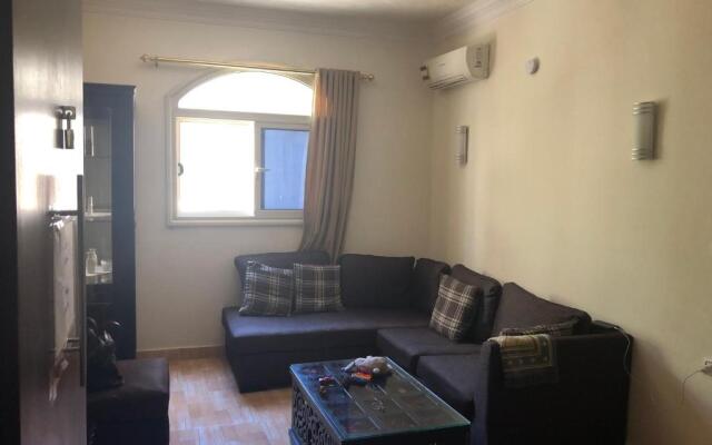 Sheraton Road 1 Bedroom Studio