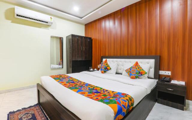 Fabhotel Srg Inn