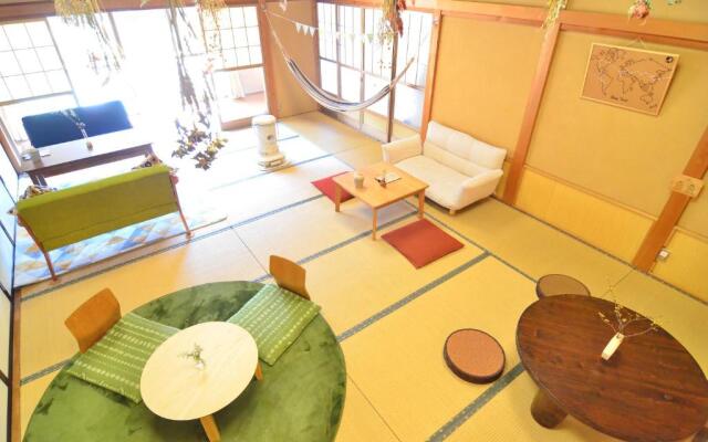 Cocomock House