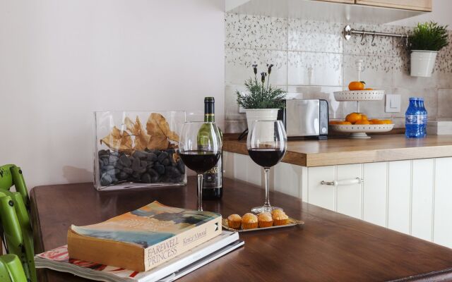 Total Marbella Suites - Adults Only