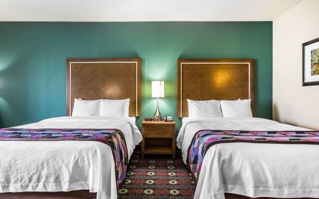 Comfort Inn & Suites Newcastle - Oklahoma City