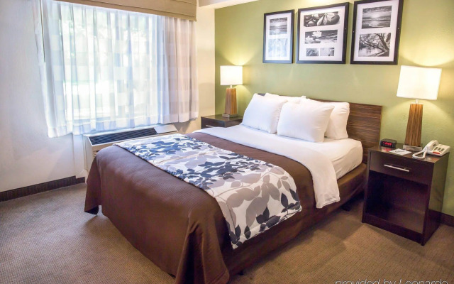 Sleep Inn Nashville Downtown Opryland Area