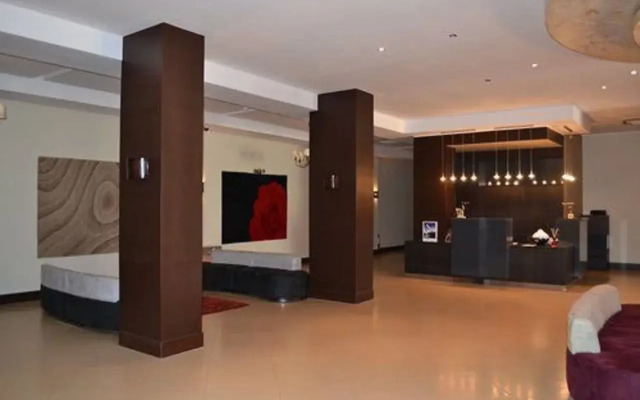 Jardy Hôtel & Suites