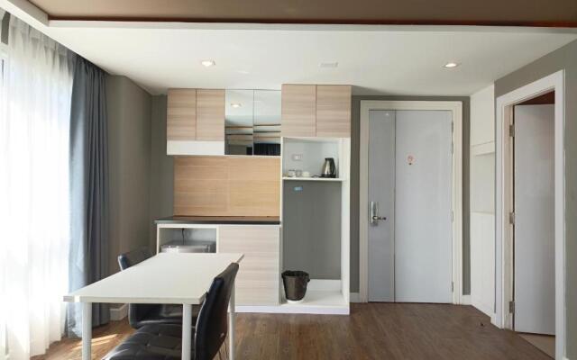 Wisdom Hotel & Residence