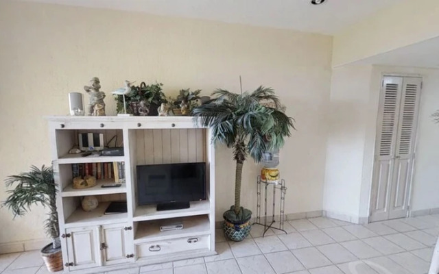 Princessa 1BR D 205-v by Casago