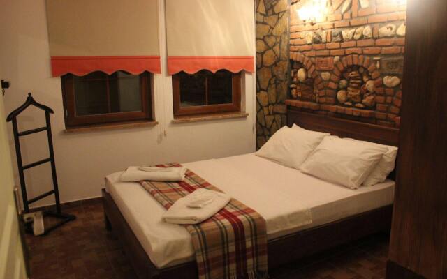Adahan Bozcaada Otel