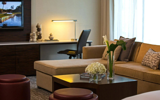 Renaissance Westchester Hotel