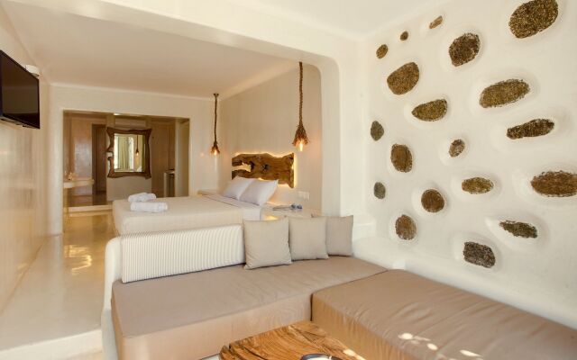 Villa Elina Suites And More