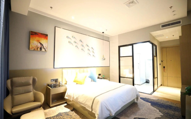 F City Hotel (Gongzhuling Railway Station)