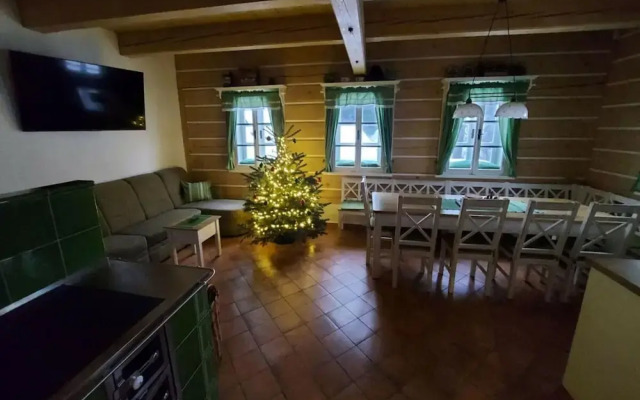 Comfortable Villa With Stunning Views