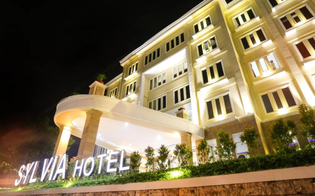 Sylvia Hotel Premier Kupang
