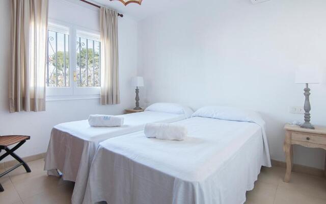 Villa 50m From the Beach in Cambrils