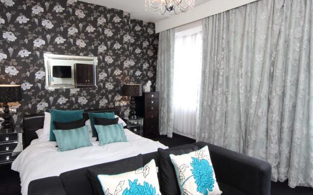Sweeney Hall Hotel