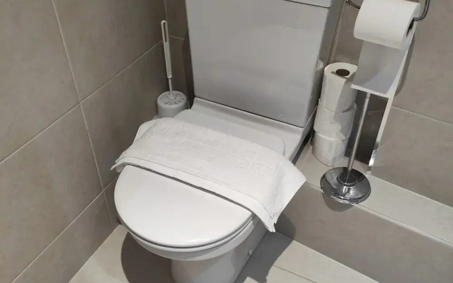Leeds 3 Bed En-suites Apartment Retreat- Sleeps 9