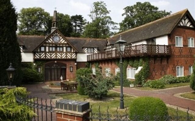 Chateau Impney Hotel & Exhibition Centre