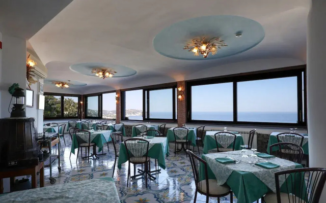 Hotel Residence Parco Mare Monte