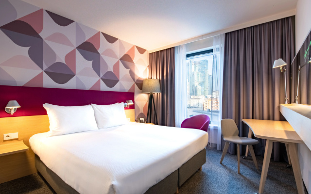 Holiday Inn Warsaw City Centre - Image 4