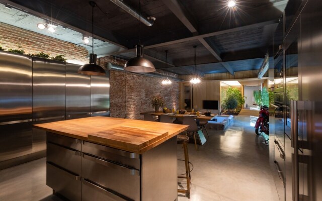 Petit Luxe Loft