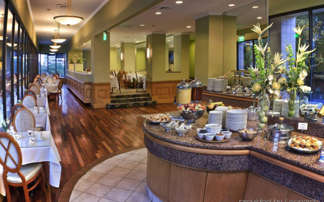 Delta Hotels by Marriott Richmond Downtown