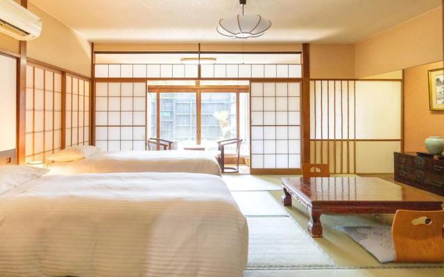 Shirahamakan – Guest Rooms – Shirahama
