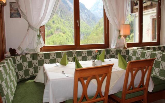 Hotel Pass Lueg