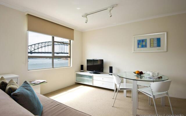 Harbourside Apartments