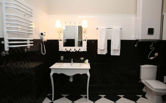 Modern Art Hotel