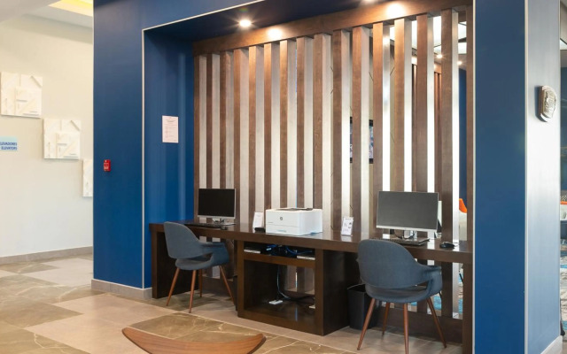 Holiday Inn Express & Suites Tijuana Otay by IHG