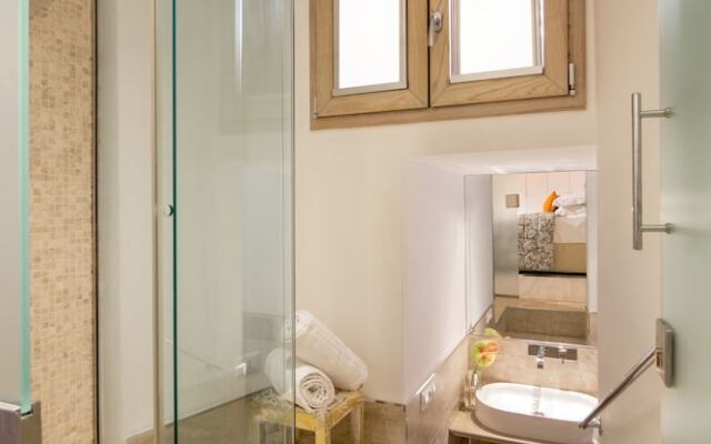 Vatican Suites Apartments